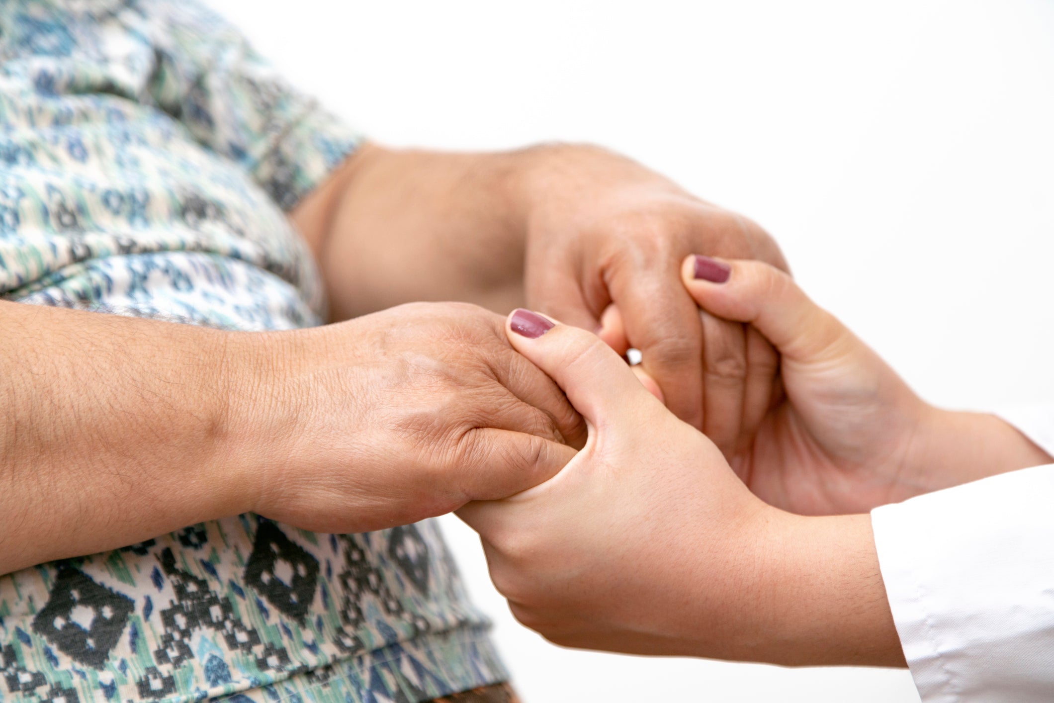 Brüchige oder gelbliche Nägel: Wie stehts um Ihre Nagelgesundheit?